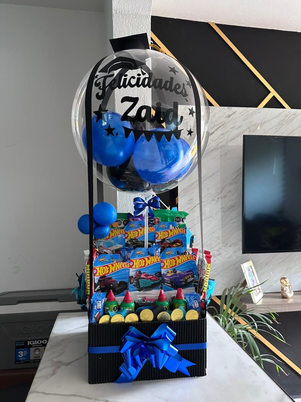 Beautiful graduation arrangement 👨🏻‍🎓