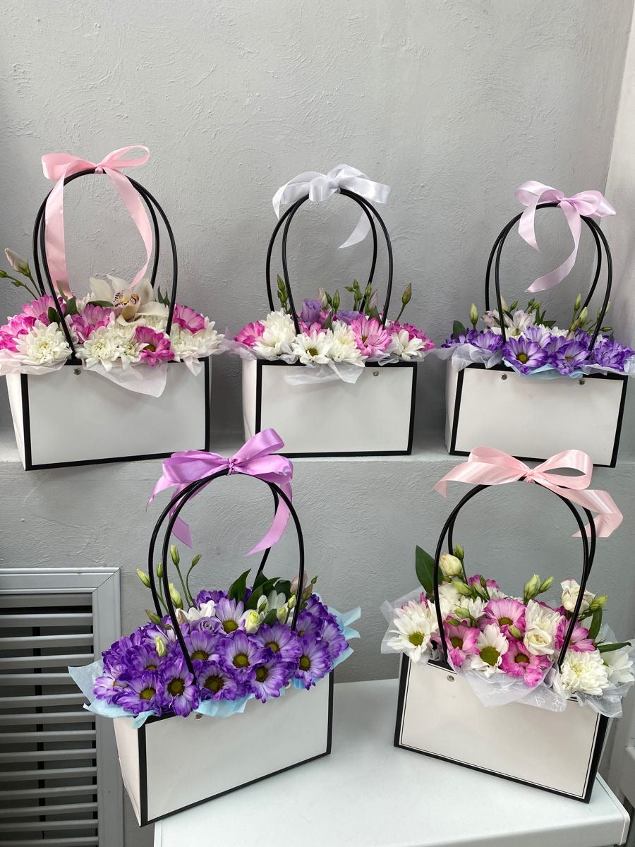 Bag with flowers 🌹 natural flowers to choose from